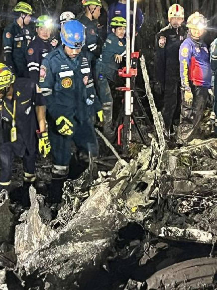 泰国坠机中国遇难者本计划26日回国,一场近在咫尺的归途,成了永别 泰国坠机中国遇难者本计划26日回国,一场近在咫尺的归途,成了永别