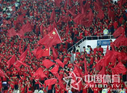 中国vs韩国 长沙回放，那一夜，贺龙体育场成了红色海洋