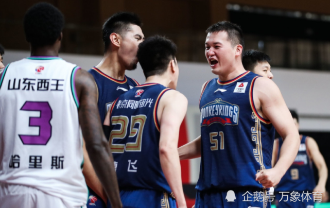 天津男篮vs同曦，这场硬仗，到底谁更拼？